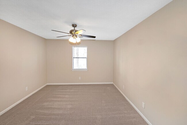 Building Photo - 614 Mephisto Cir