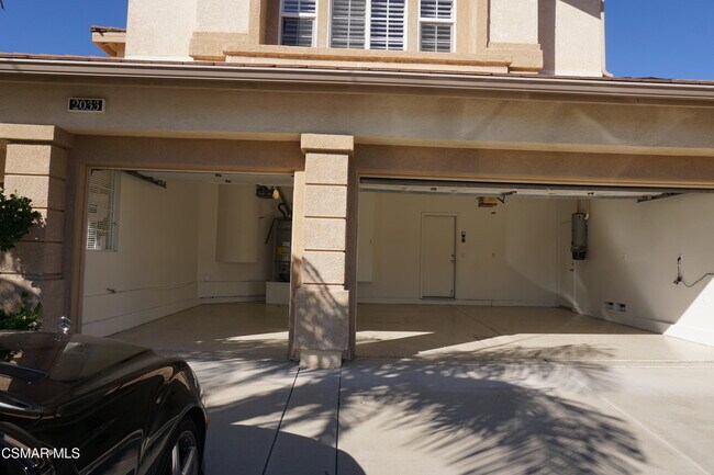 Building Photo - 2033 Yellowthroat Pl
