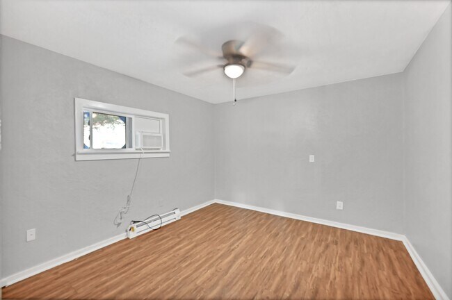 Building Photo - 601 Booker T Washington St