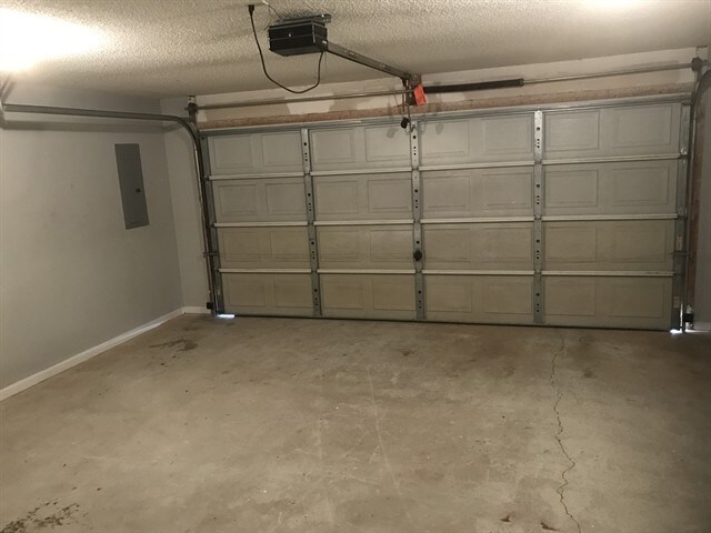 Building Photo - 211 Walthour Dr