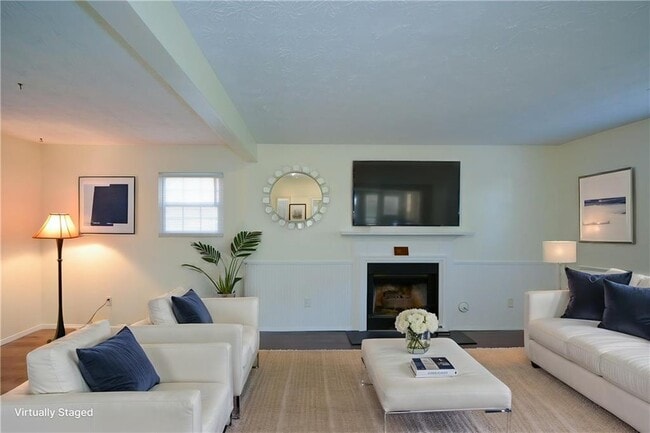 Building Photo - 115 Arborfield Way