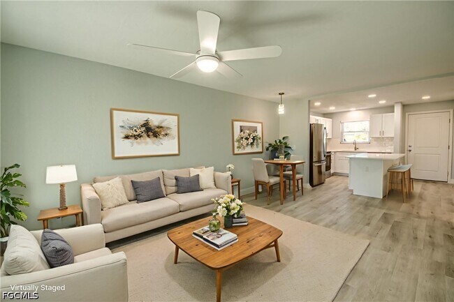 Building Photo - 16881 Davis Rd