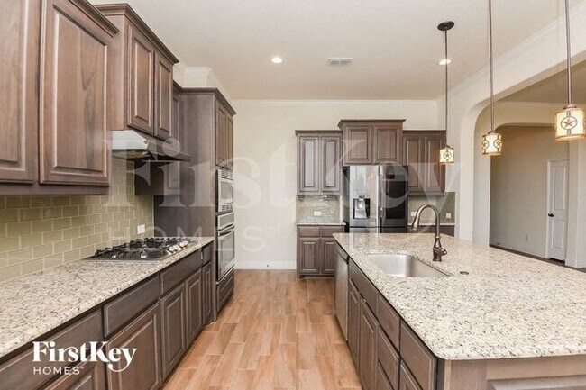 Building Photo - 15229 Holly Bay Ct