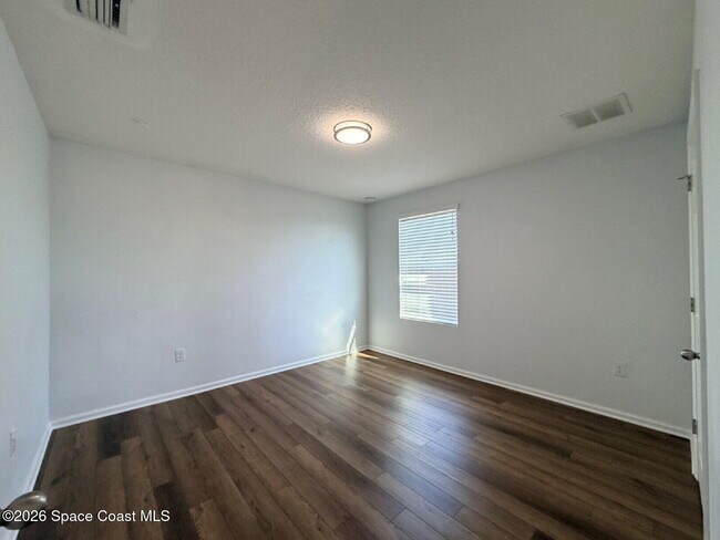 Building Photo - 1623 Musgrass Cir