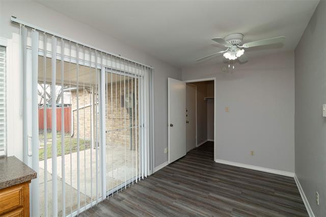 Building Photo - 524 White Oak St