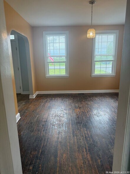 Building Photo - 129 Garber Ln