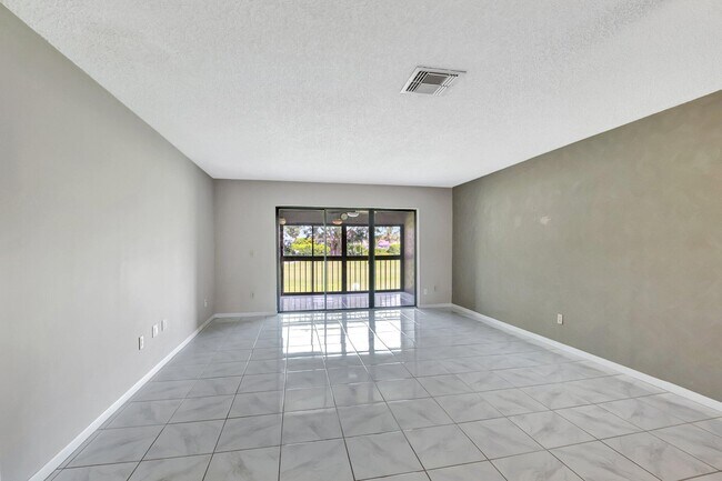 Building Photo - 21553 Cypress Hammock Dr