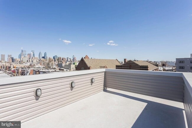 Building Photo - 1412 S 22nd St