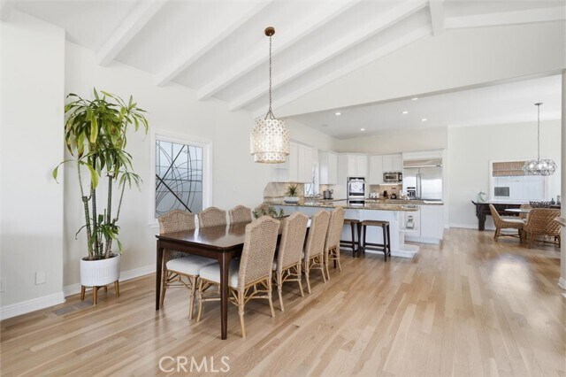 Building Photo - 1738 Manhattan Ave