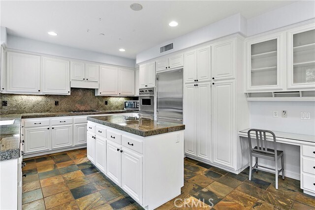 Building Photo - 54 Laurelhurst Dr