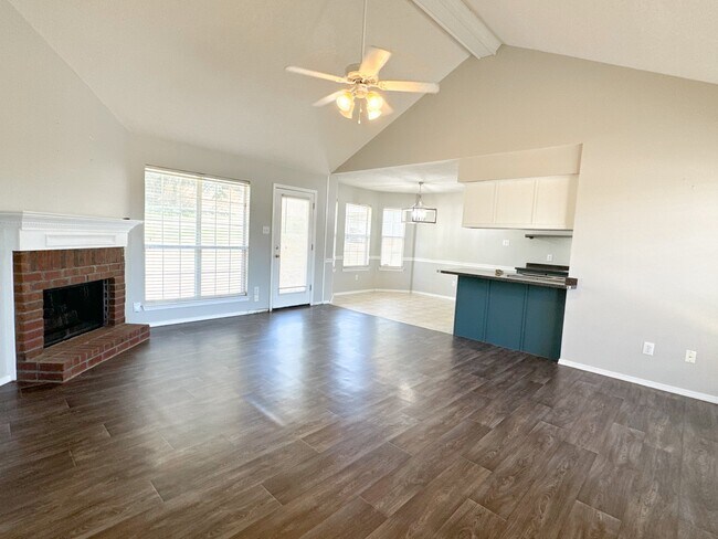 Building Photo - 1456 Champion Cove