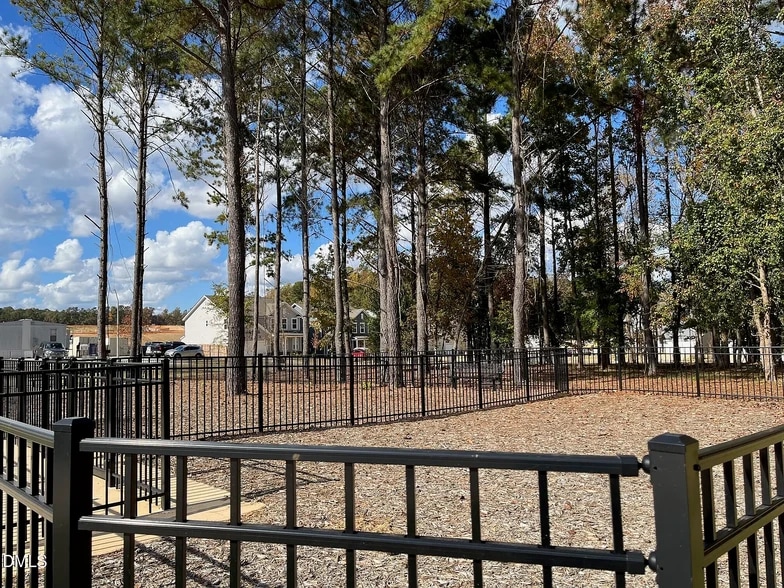 Building Photo - 220 Broomside Ave