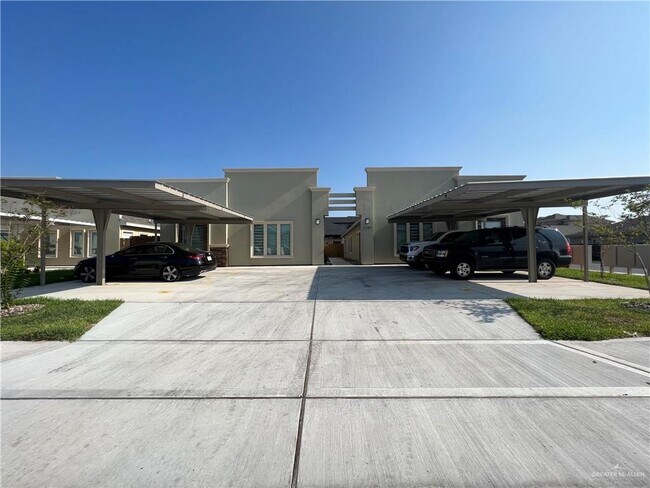 Primary Photo - 2202 Taxco Ct