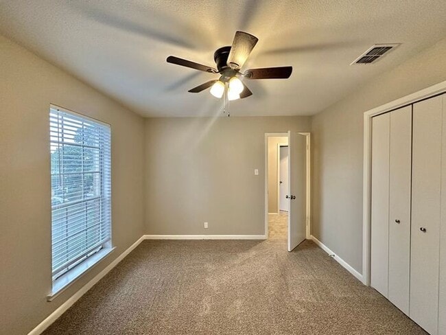 Building Photo - Almost Ready! 2 Bed 2 Bath Apartment in Ce...