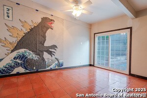 Building Photo - 9319 Oak Ledge Dr