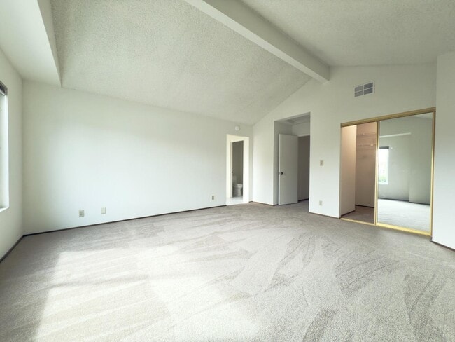 Building Photo - 4811 Mendocino Terrace