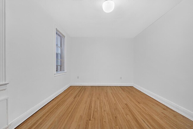 Building Photo - 108 Palisade Ave