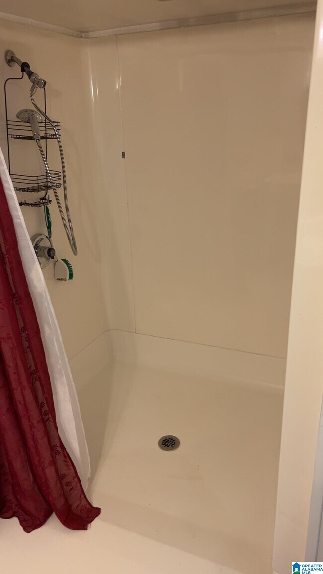 Building Photo - 5108 Wilson Cir