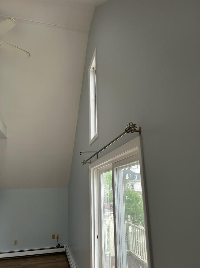 Building Photo - 29 Jackson St