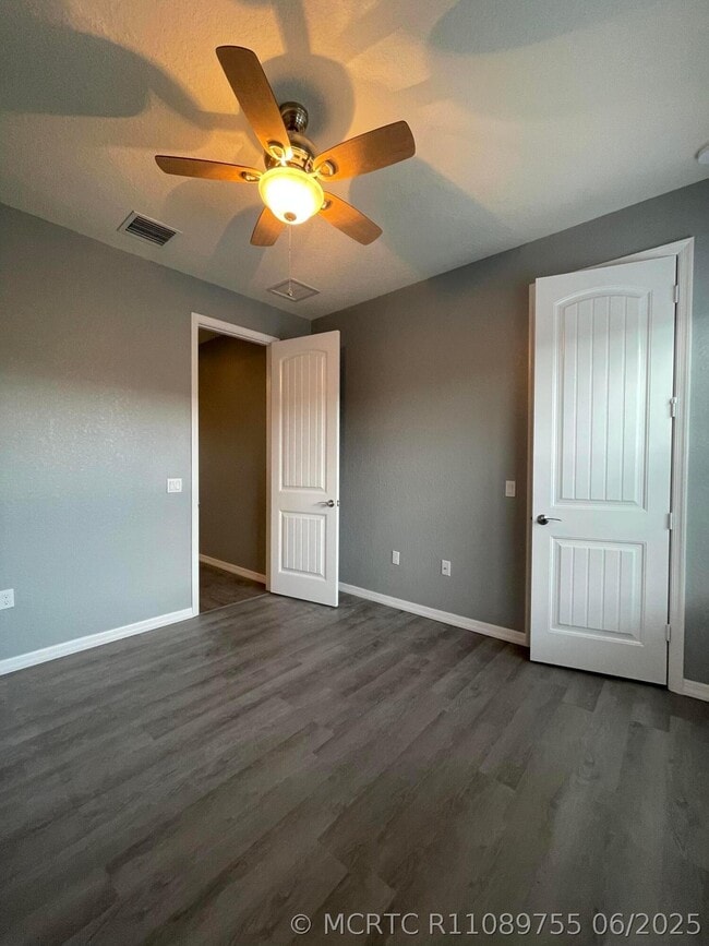 Building Photo - 4516 San Fratello Cir