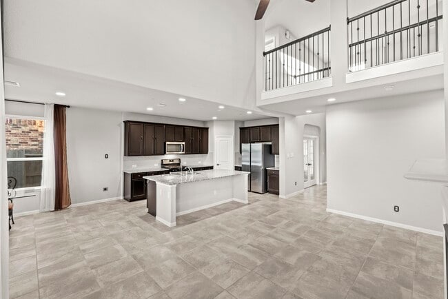 Building Photo - 3506 Lake Bella Megan Dr