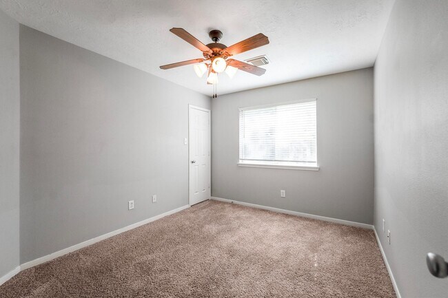 Building Photo - 18110 Bare Branch Ln