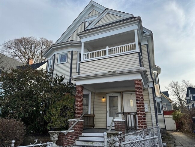 Building Photo - 16 Bloomfield St