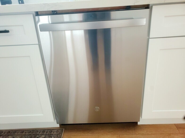 NEW DISHWASHER - 6038 Maury Ave