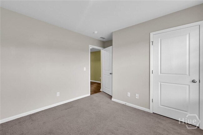 Building Photo - 233 Caribbean Village Dr