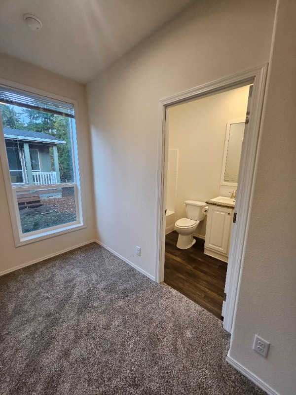 Building Photo - 1110 15th St