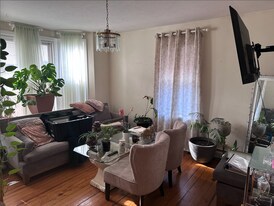 Building Photo - 1023 Branch Ave