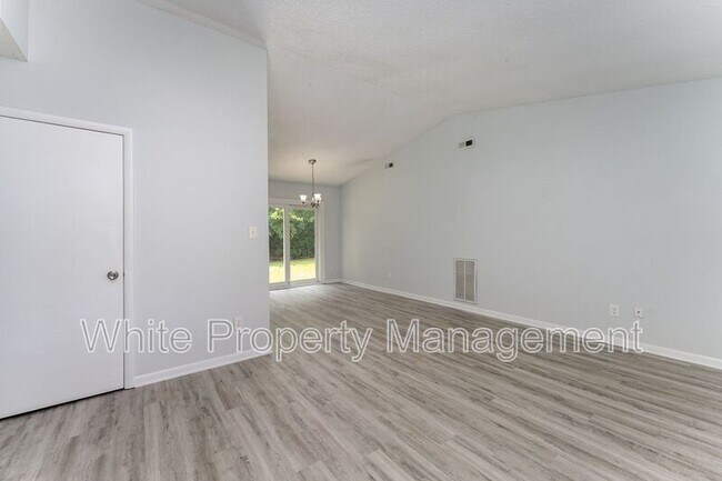 Building Photo - 7230 Newell Acres Dr