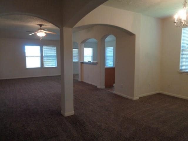 Building Photo - 15146 Diamond Way