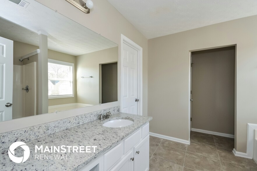 Building Photo - 581 Pondweed Dr