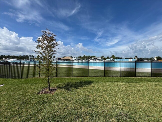 Building Photo - 7973 Avon Dive Ct
