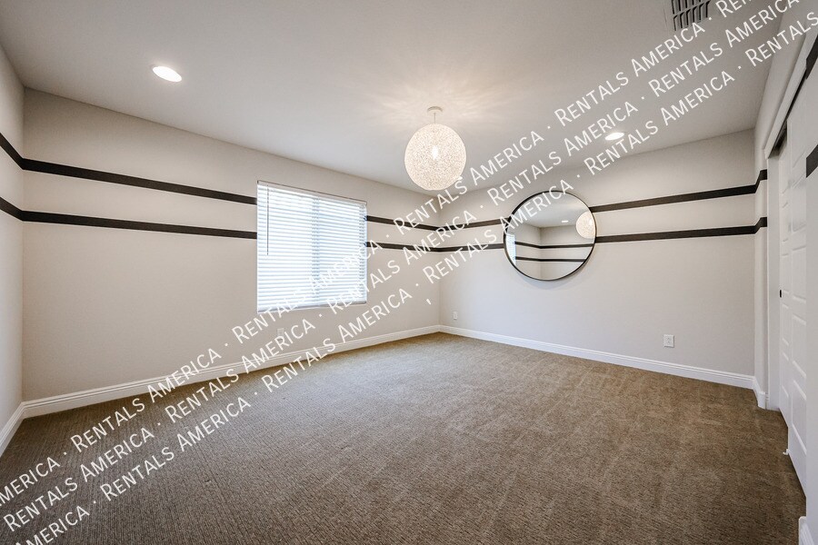 Building Photo - 1400 Flintlock Dr