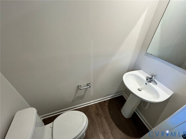 Building Photo - 5337 Canterbury Rdg Ct