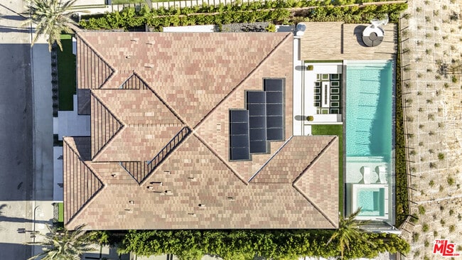 Building Photo - 20306 Willoughby Ln