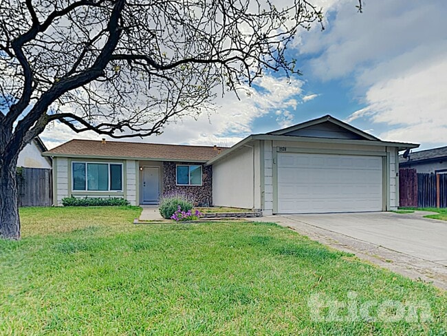 Building Photo - 1921 Teresa Ln