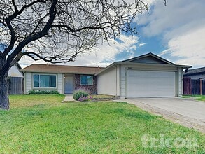 Building Photo - 1921 Teresa Ln