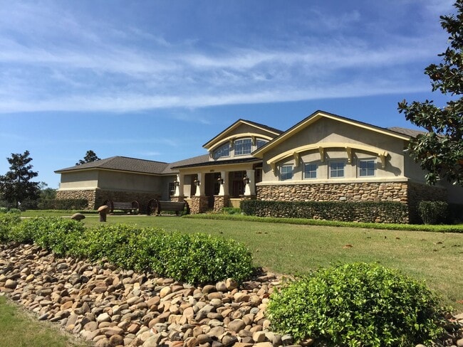 Building Photo - Turnkey 3 Bedroom Home in Firefly Community at Hammock Bay!