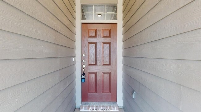 Building Photo - 6335 Spartan Dr