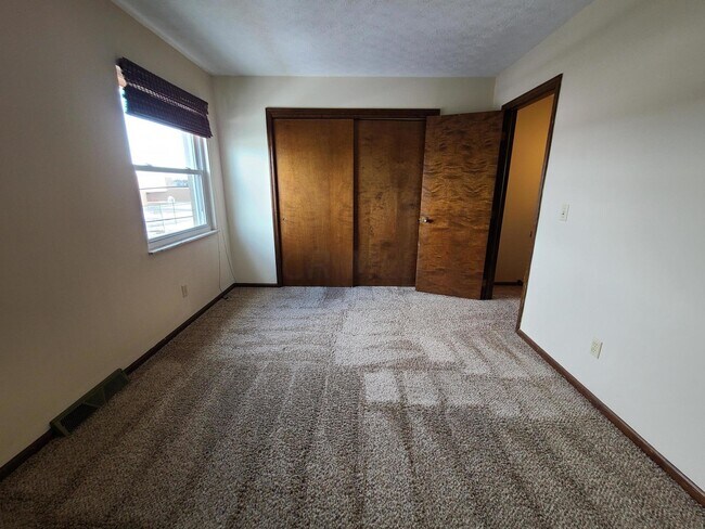 Building Photo - 1488 Bradshire Dr