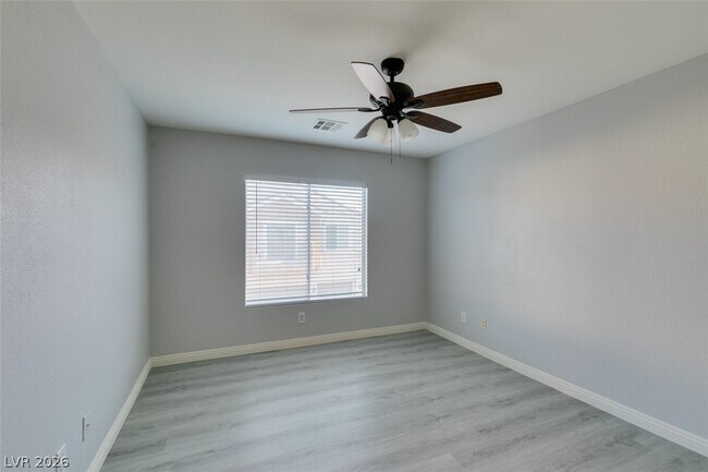 Building Photo - 6568 Strolling Plains Ln