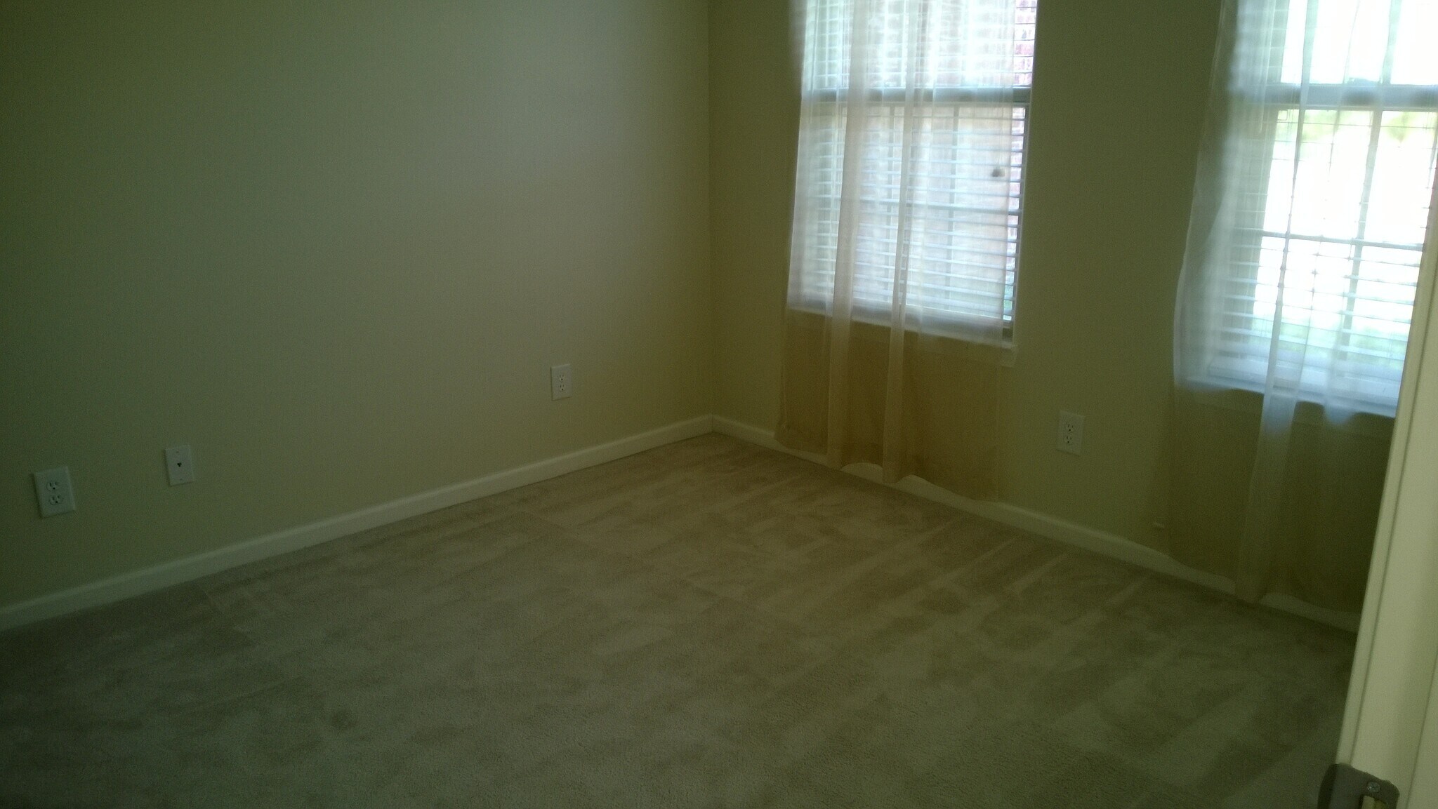 Building Photo - 1093 Winding Oak Trl