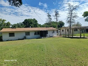 Building Photo - 6408 Sunshine St