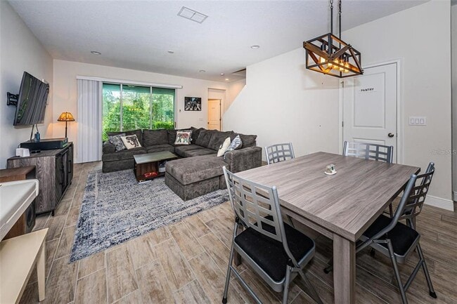Building Photo - 14126 Damselfly Dr