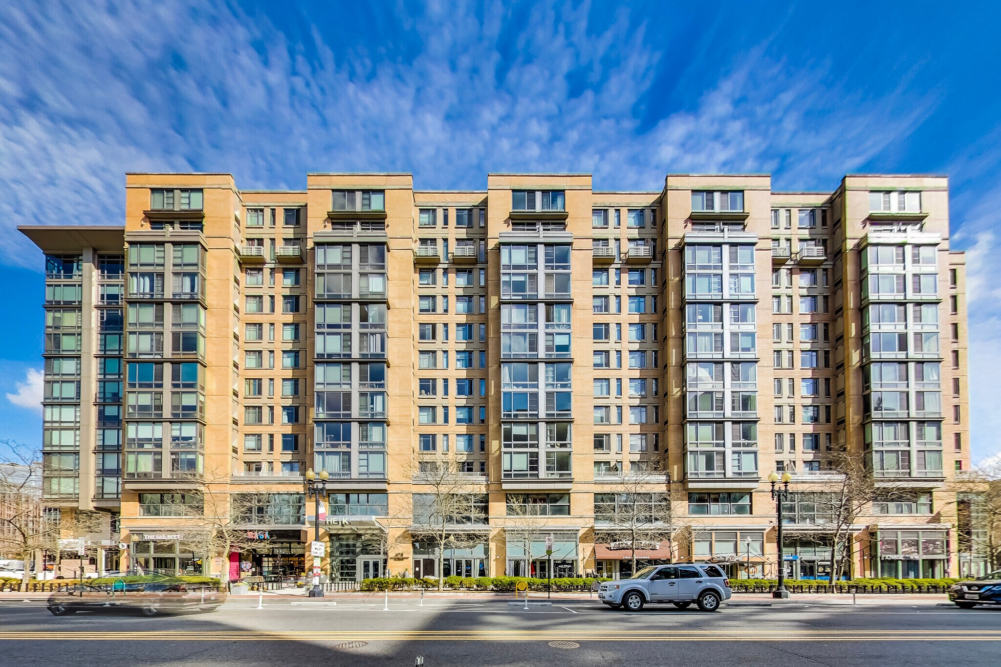 Building Photo - 475 K St NW