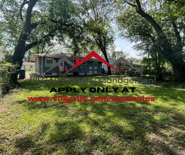 Building Photo - Beautiful 3 Bedrooms / 1 Bath Home in Gary...