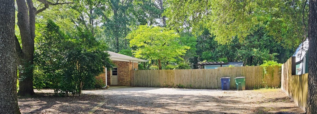 Building Photo - 1446 Audubon Dr SE